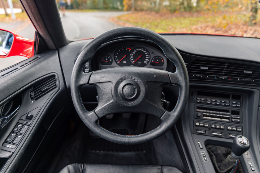 1993 BMW 850 CSI  No reserve