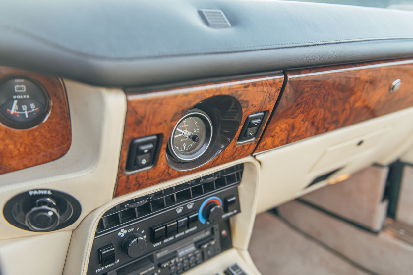 1989 Aston Martin V8 Volante
