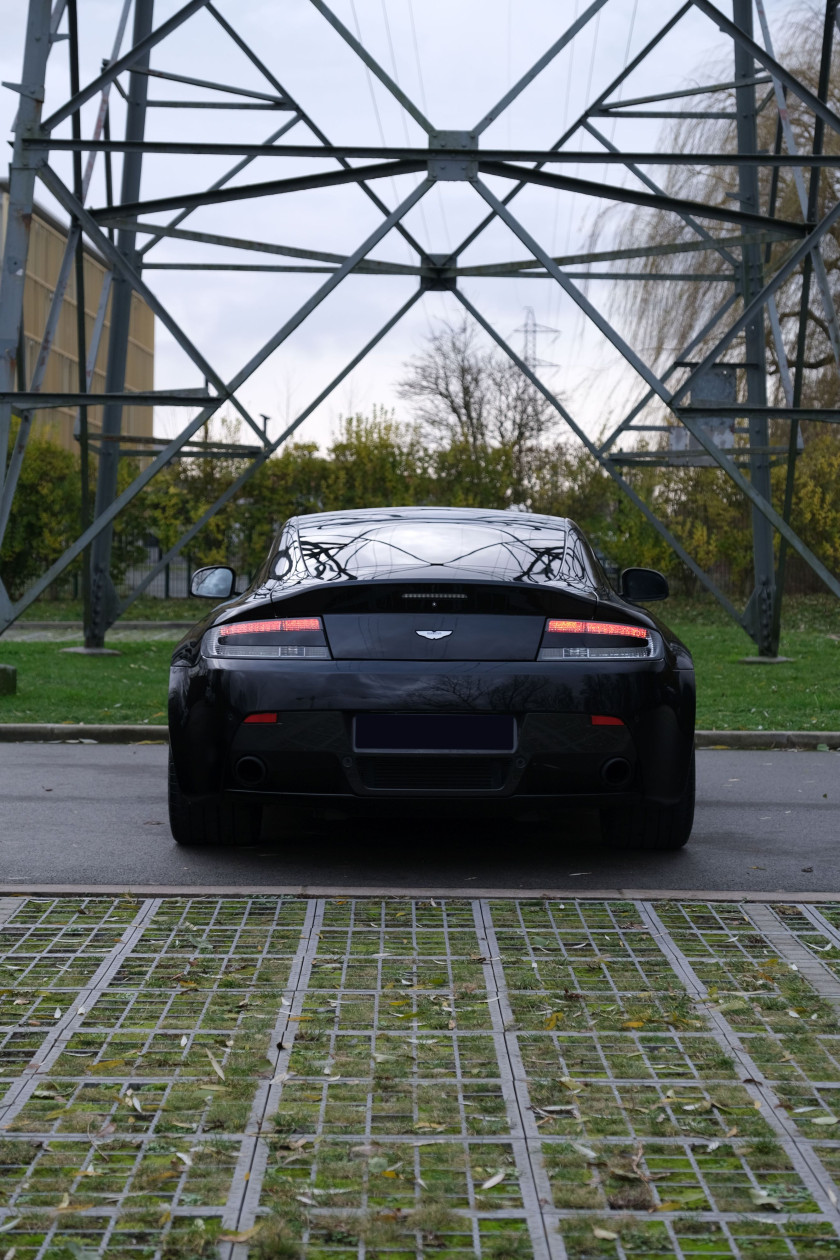 2011 Aston Martin V12 Vantage 'Carbon Black Edition'