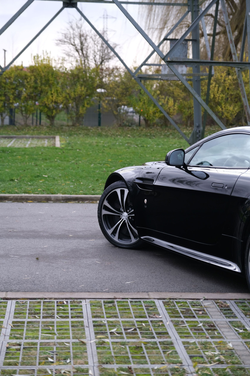 2011 Aston Martin V12 Vantage 'Carbon Black Edition'