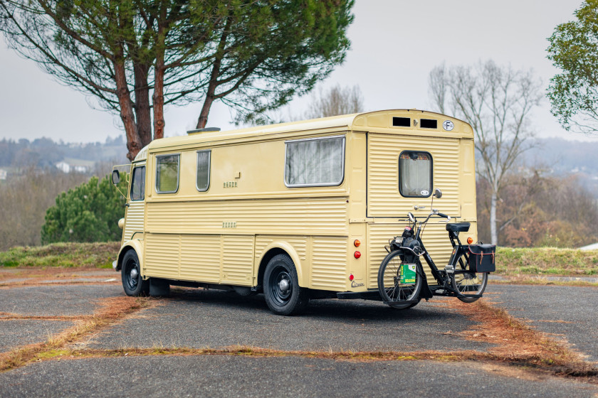 1966 Citroën HY Camping-car par Currus avec son Velosolex  No reserve