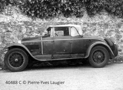 1929 Bugatti Type 40 Roadster par Gangloff