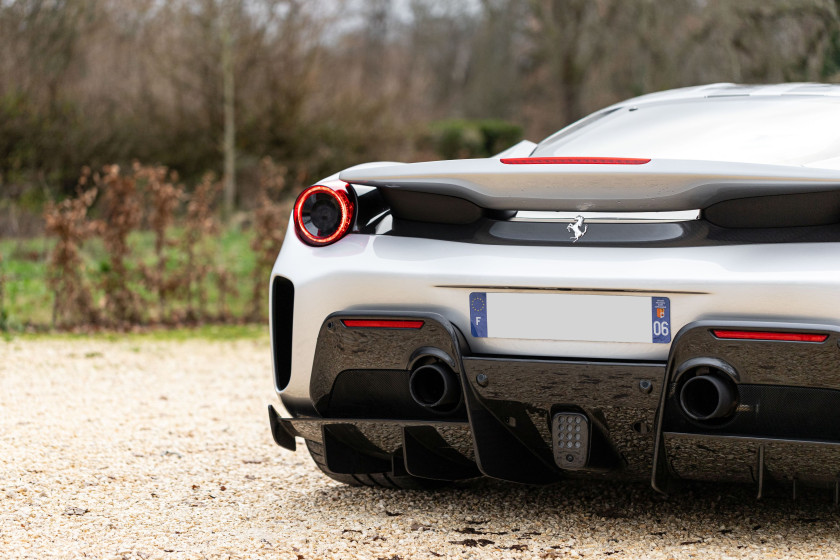 2020 Ferrari 488 Pista