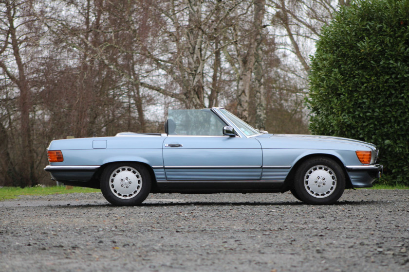 1987 Mercedes-Benz 420 SL avec Hard-top  No reserve