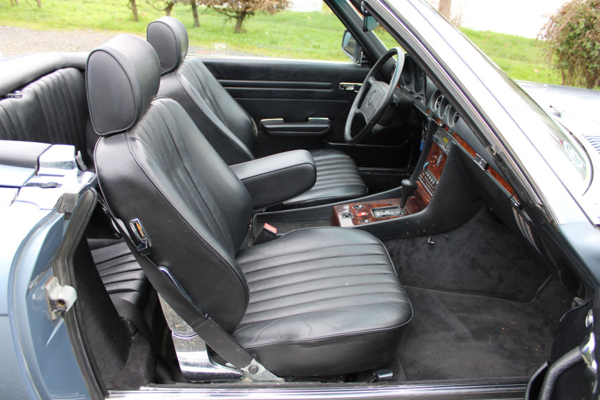 1987 Mercedes-Benz 420 SL avec Hard-top  No reserve