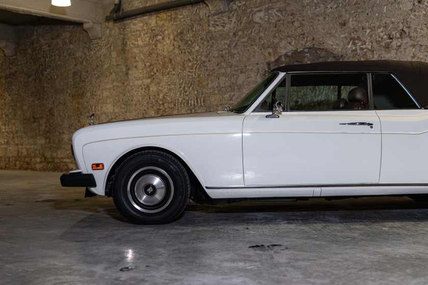 1976 Rolls-Royce Corniche Cabriolet par Mulliner  No reserve