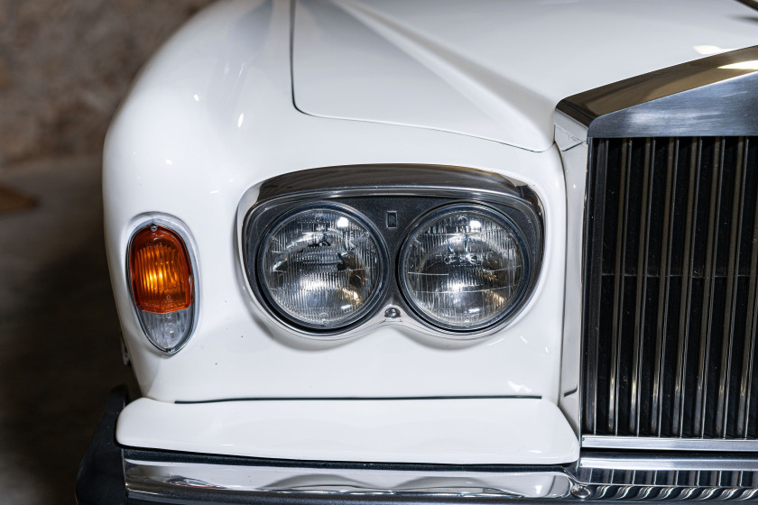 1976 Rolls-Royce Corniche Cabriolet par Mulliner  No reserve