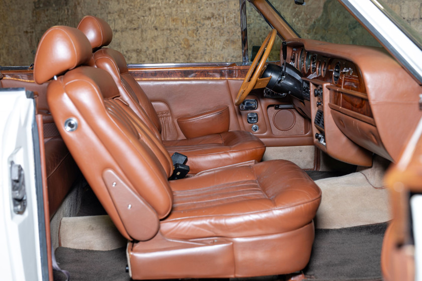 1976 Rolls-Royce Corniche Cabriolet par Mulliner  No reserve
