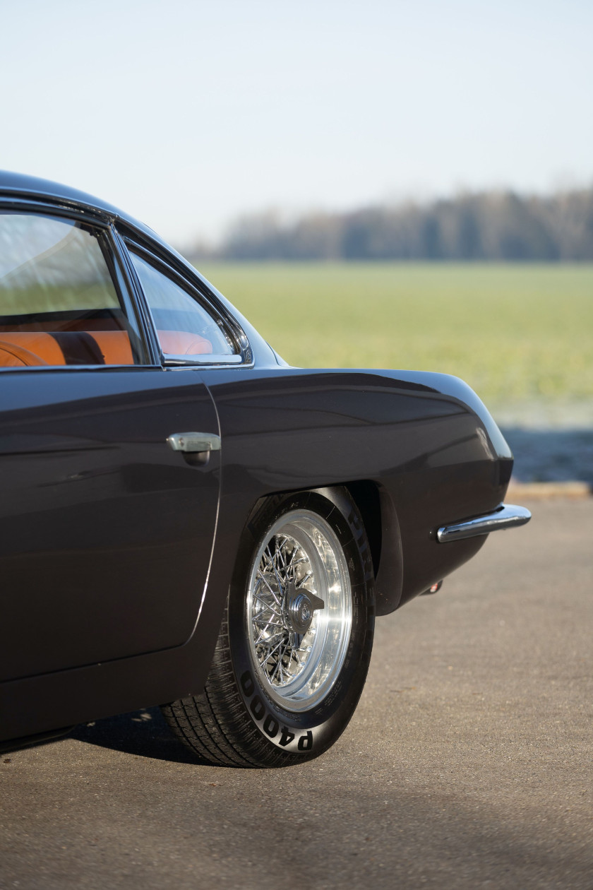 1966 Lamborghini 400 GT 2+2 par Touring  No reserve