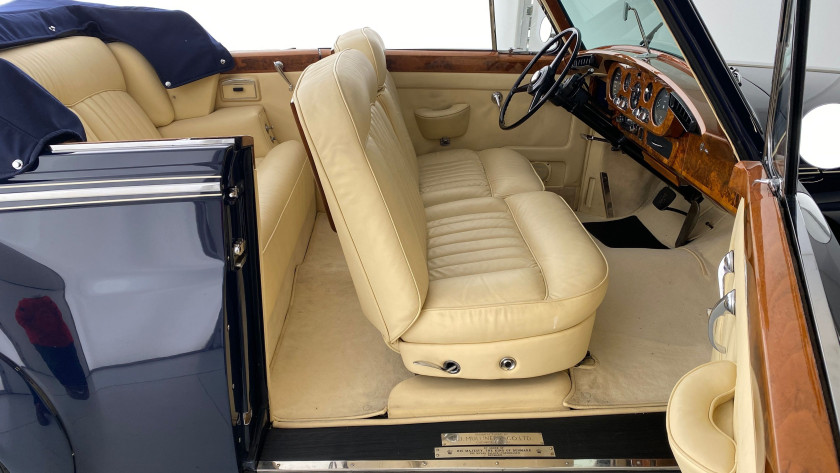 1960 Bentley S2 Drophead Coupé par H.J. Mulliner