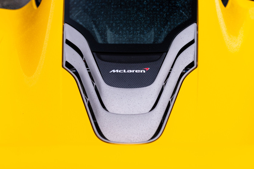 2014 McLaren P1