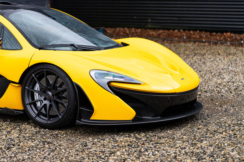2014 McLaren P1