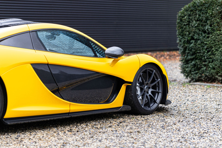 2014 McLaren P1