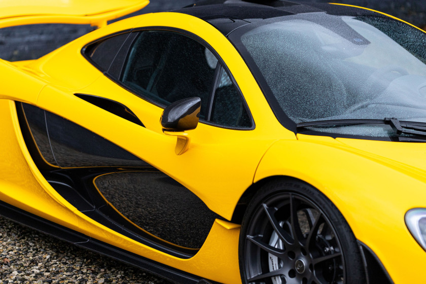 2014 McLaren P1