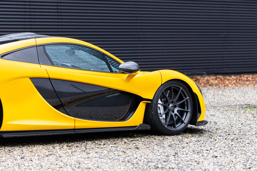 2014 McLaren P1