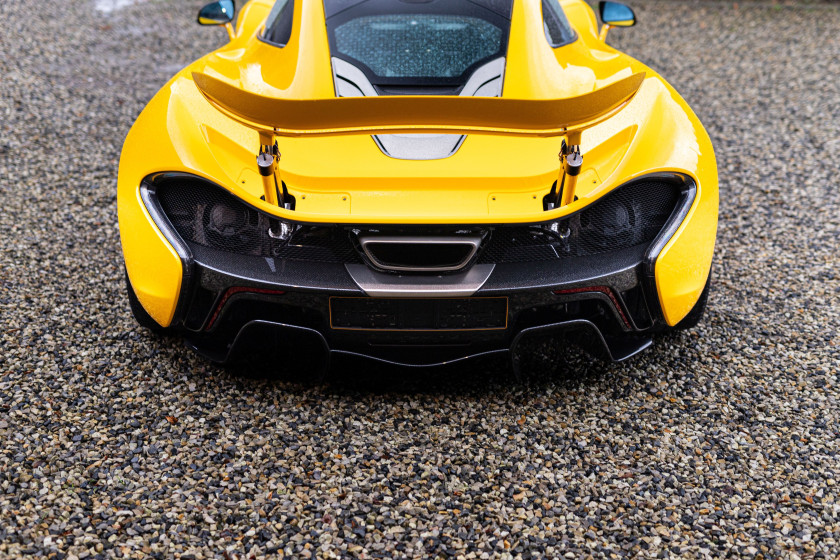 2014 McLaren P1