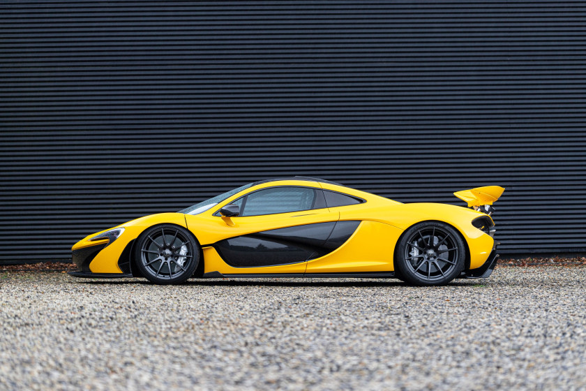 2014 McLaren P1