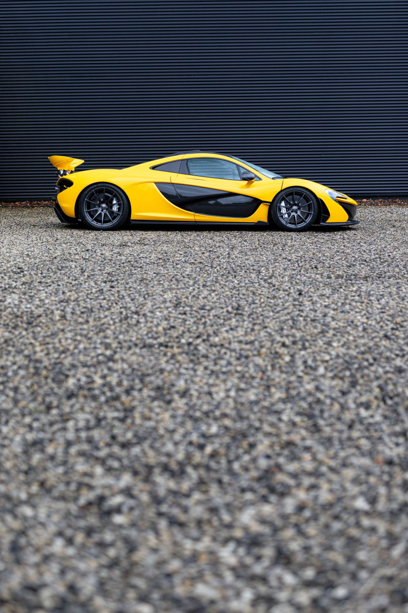 2014 McLaren P1