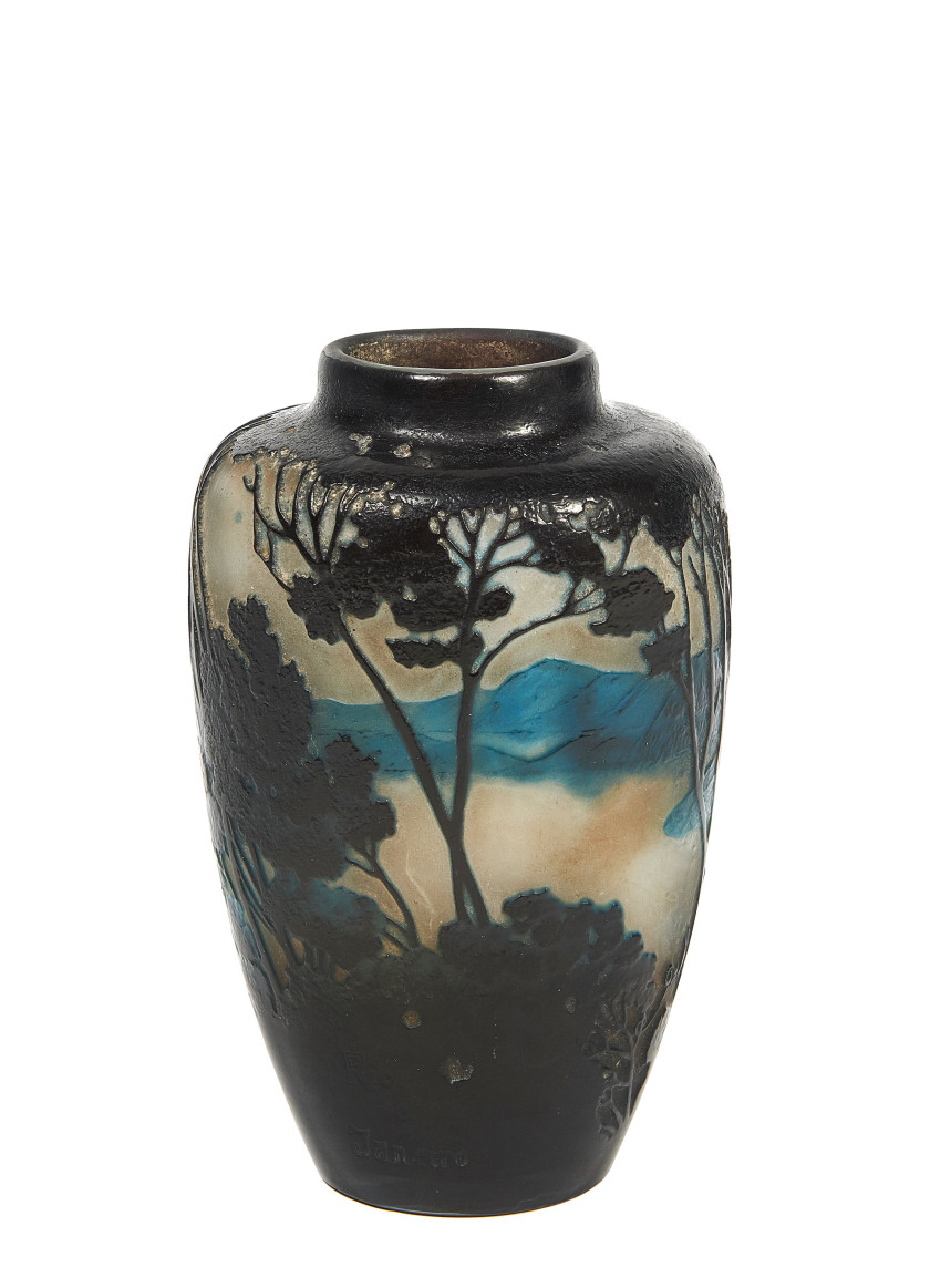 Établissements GALLÉ (1904-1936) Vase de forme épaulée