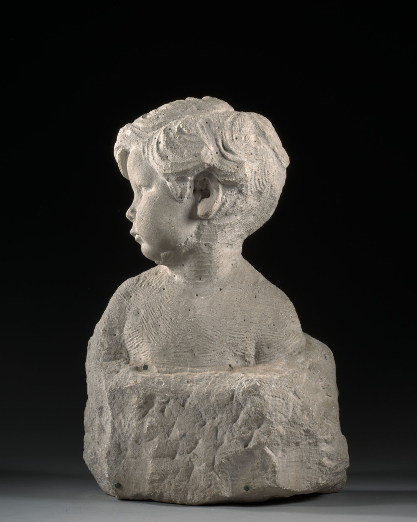 Aimé-Jules DALOU Paris, 1838 - 1902 Buste d'enfant Pierre calcaire